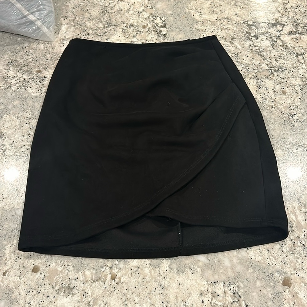 Black skirt